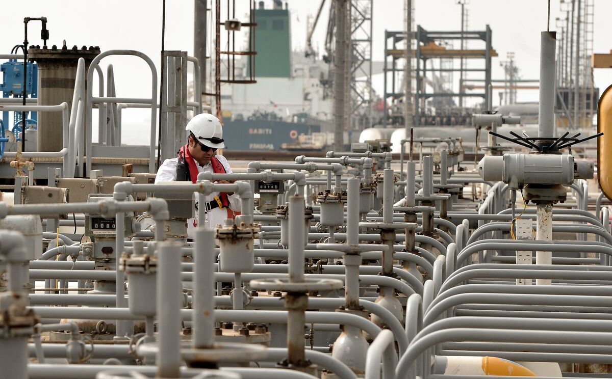 Индия на этой неделе получит первую за семь лет партию иранской нефти