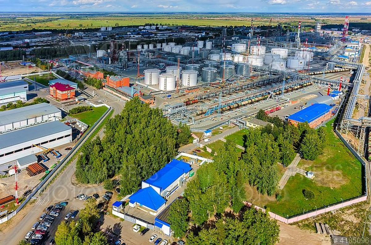 На Тюменском НПЗ произошел пожар из-за нарушения технологического процесса