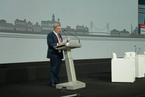 Фаллико: война с Ираном и санкции открывают нефтяникам США путь к монополии